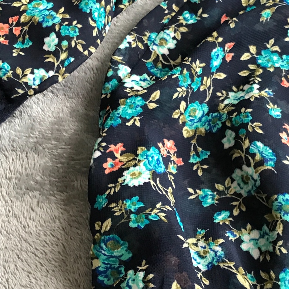 BLOUSE - Picture 3 of 4